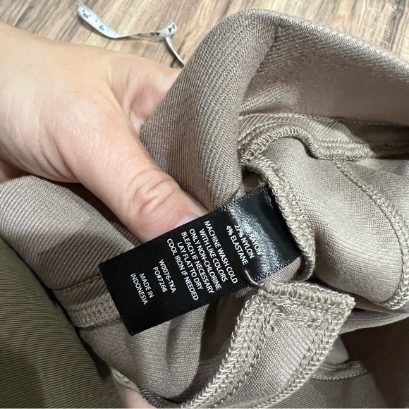 Betabrand Straight-Leg Classic Dress Pant Yoga Pants - Picture 12 of 13